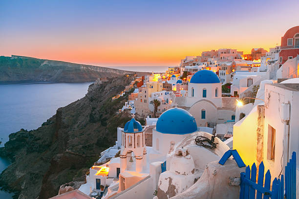CATCHING SUNSETS TOUR – GREECE